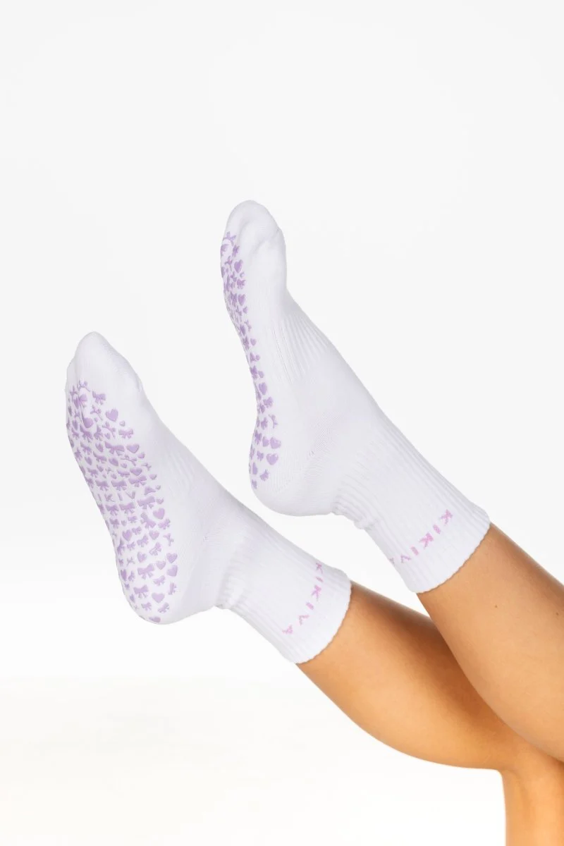 Kikiva 'Bow' Pilates Grip Socks - Baby Purple - Image 5